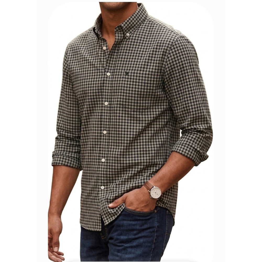 Izod Men's Long Sleeve Button Down Shirt Size S Black/Gay plaid NWT